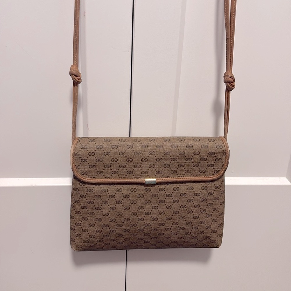 [Gucci] Vintage Interlocking GG Neutral Brown/Tan Long Knot Strap Handbag Purse - Picture 9 of 16